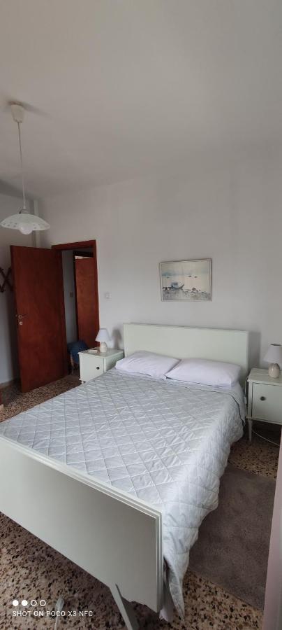 To Spiti Stin Aliki Lägenhet Artemida  Exteriör bild